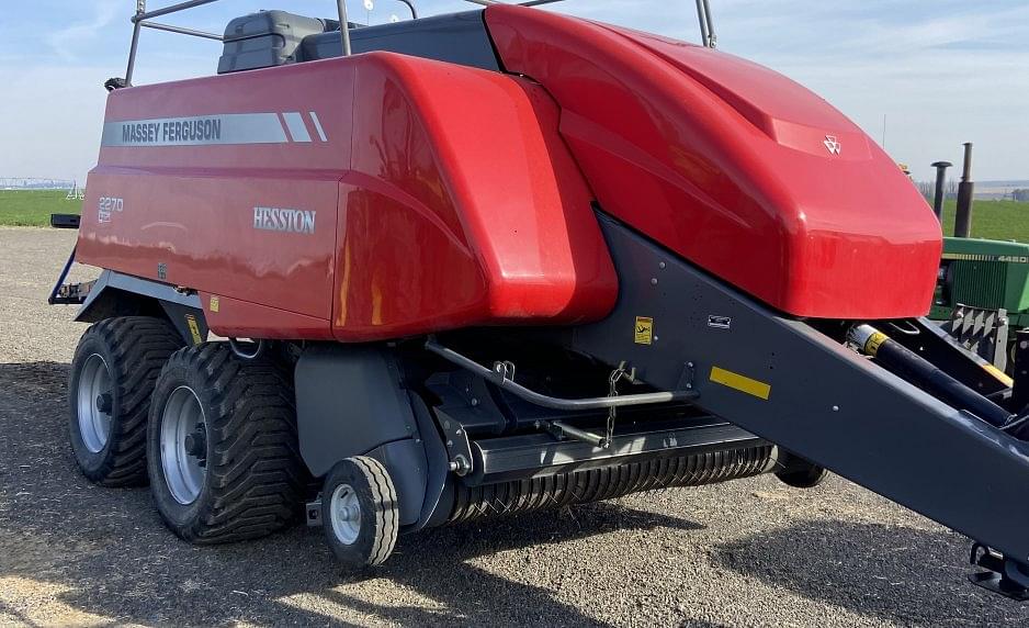 Image of Massey Ferguson 2270 Primary image