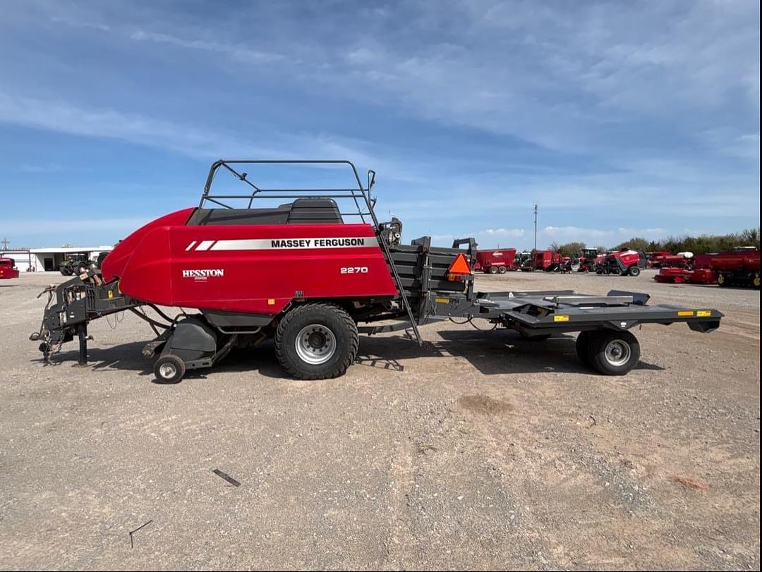 Image of Massey Ferguson 2270 Primary image