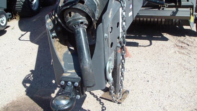 Image of Massey Ferguson 2270 equipment image 1