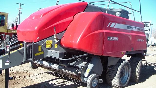 Image of Massey Ferguson 2270XD equipment image 4