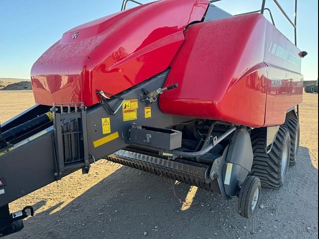 Image of Massey Ferguson 2270XD equipment image 1