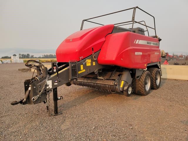 Image of Massey Ferguson 2270XD equipment image 1