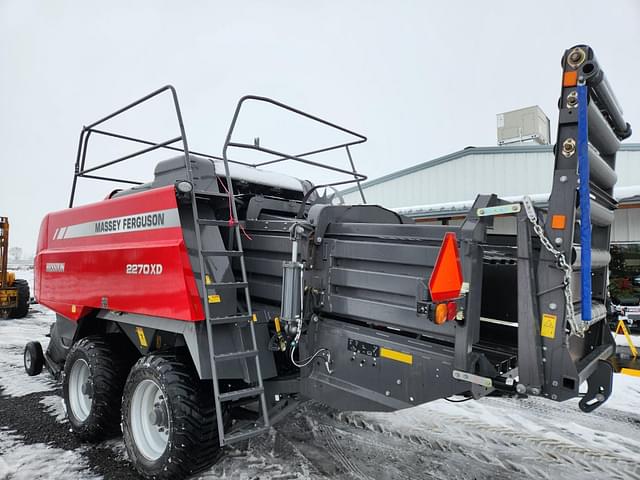 Image of Massey Ferguson 2270XD equipment image 1