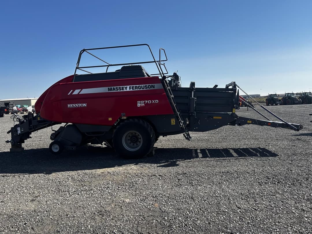Image of Massey Ferguson 2270XD Primary image