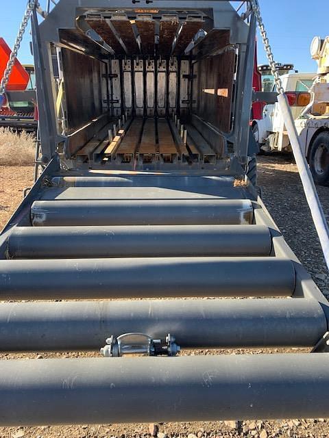 Image of Massey Ferguson 2270XD equipment image 2