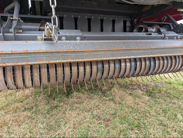 Image of Massey Ferguson 2270XD equipment image 3