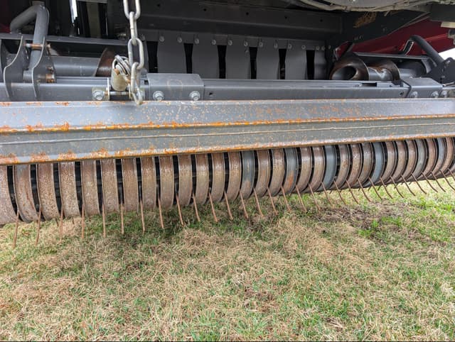 Image of Massey Ferguson 2270XD equipment image 3