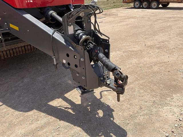 Image of Massey Ferguson 2270XD equipment image 2