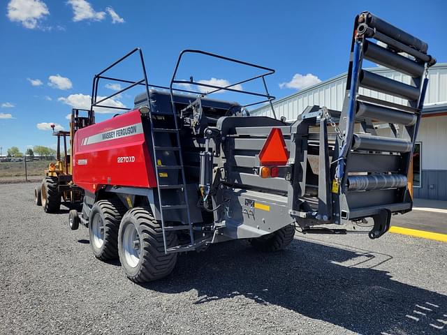 Image of Massey Ferguson 2270XD equipment image 1