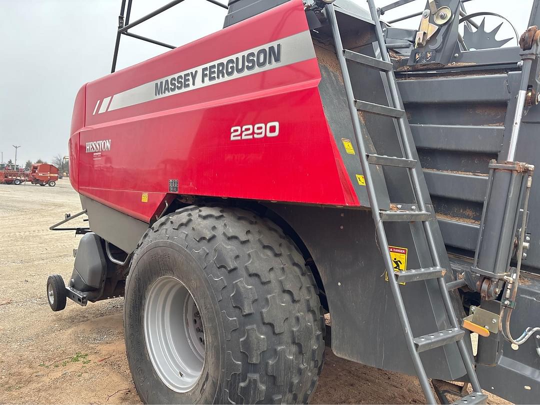 Image of Massey Ferguson 2290 Image 1