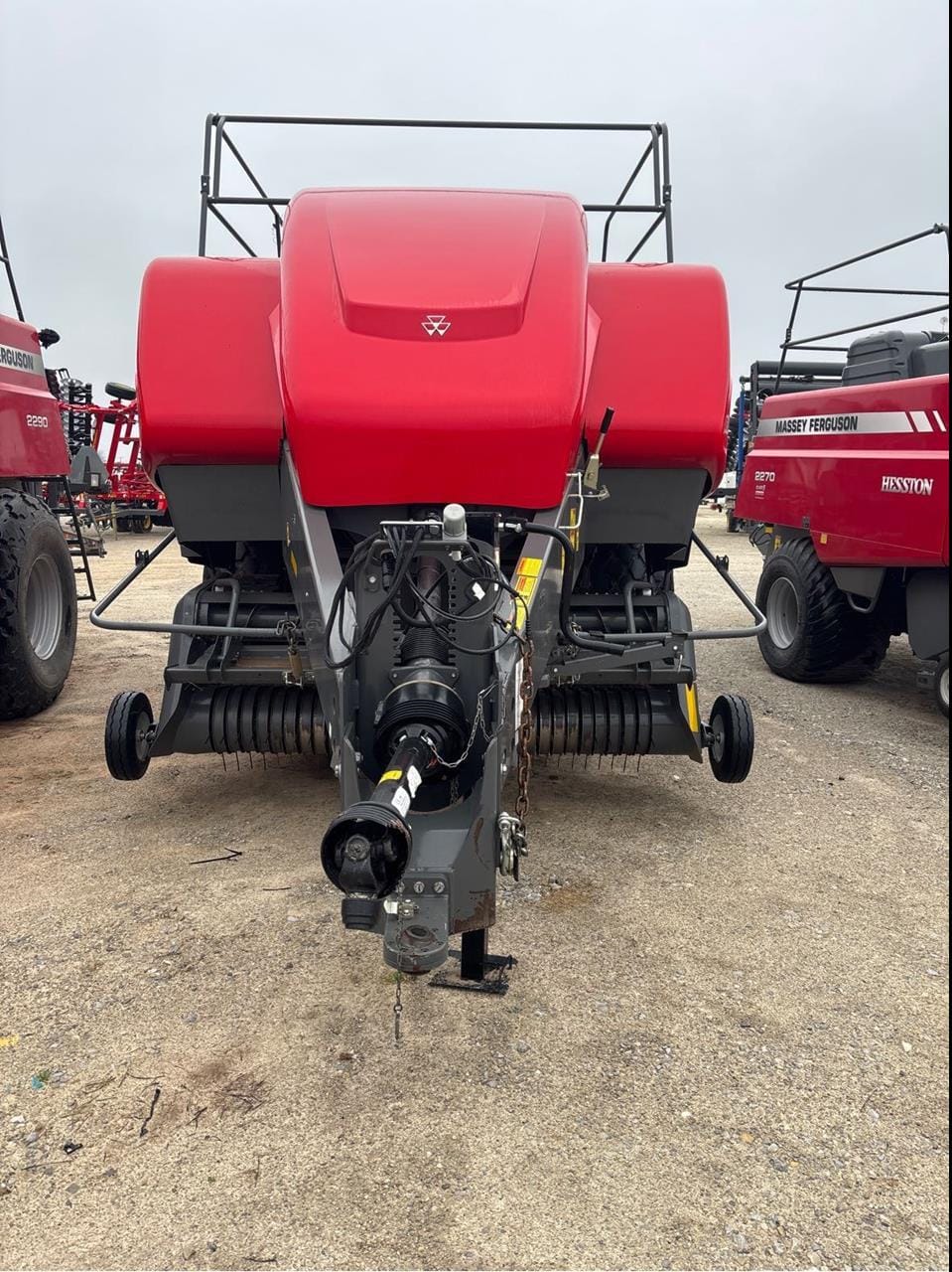 2022 Massey Ferguson 2290 Equipment Image0