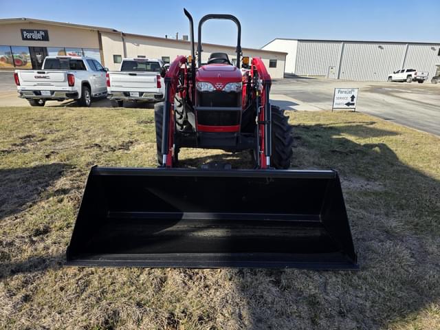 Image of Massey Ferguson 2605H equipment image 1