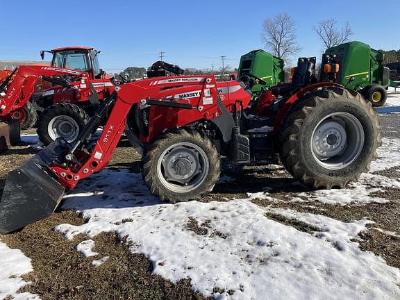 Image of Massey Ferguson 2607H Primary image