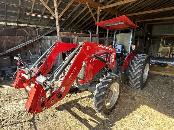 Image of Massey Ferguson 2607H Primary image