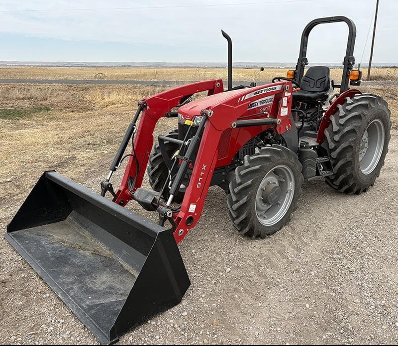 Image of Massey Ferguson 2607H Primary image