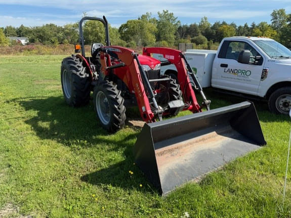 Image of Massey Ferguson 2607H Primary image