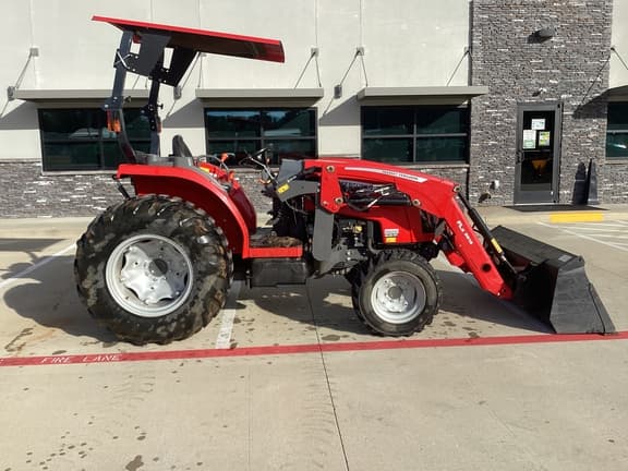 Image of Massey Ferguson 2850E equipment image 4