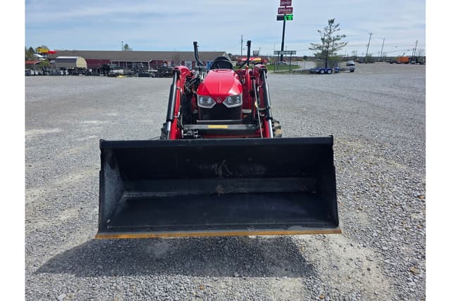 Image of Massey Ferguson 2850E equipment image 1