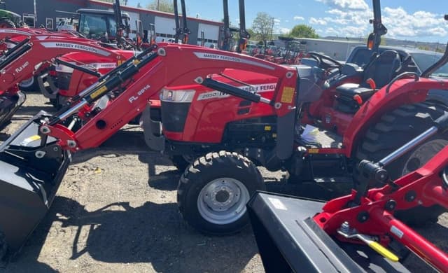 Image of Massey Ferguson 2850M equipment image 2