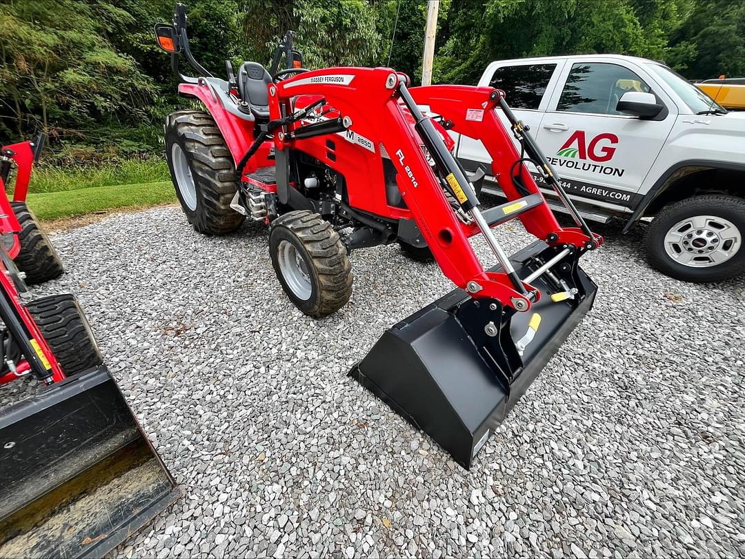 Image of Massey Ferguson 2850M Primary image