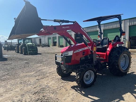 Image of Massey Ferguson 2860E equipment image 3