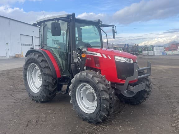 Image of Massey Ferguson 4707 equipment image 2