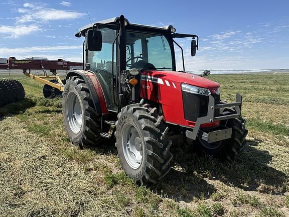 Image of Massey Ferguson 4707 equipment image 2
