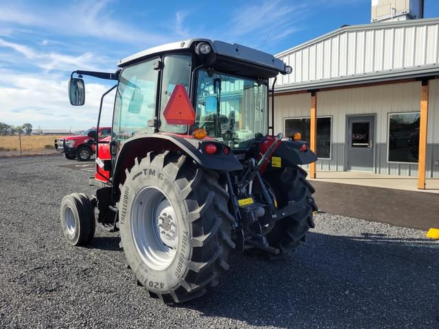 Image of Massey Ferguson 4707 equipment image 2