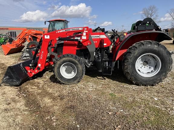 Image of Massey Ferguson 4707 Primary image