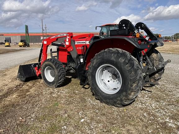 Image of Massey Ferguson 4707 equipment image 2