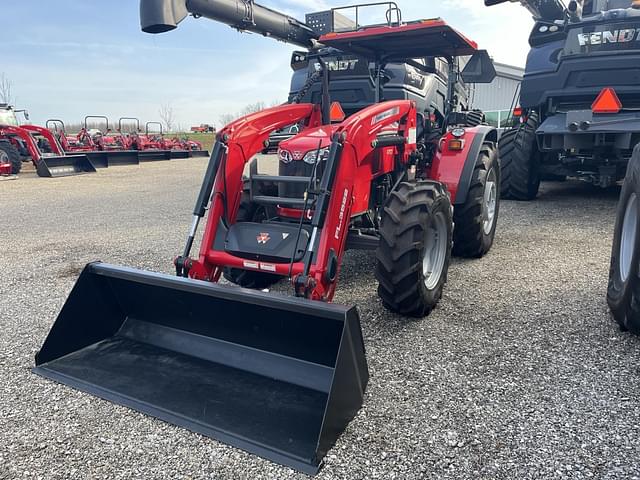 Image of Massey Ferguson 4707 equipment image 2