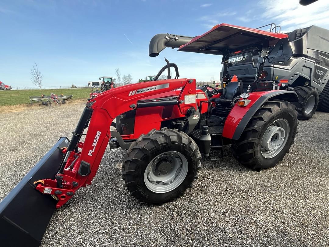 Image of Massey Ferguson 4707 Primary image