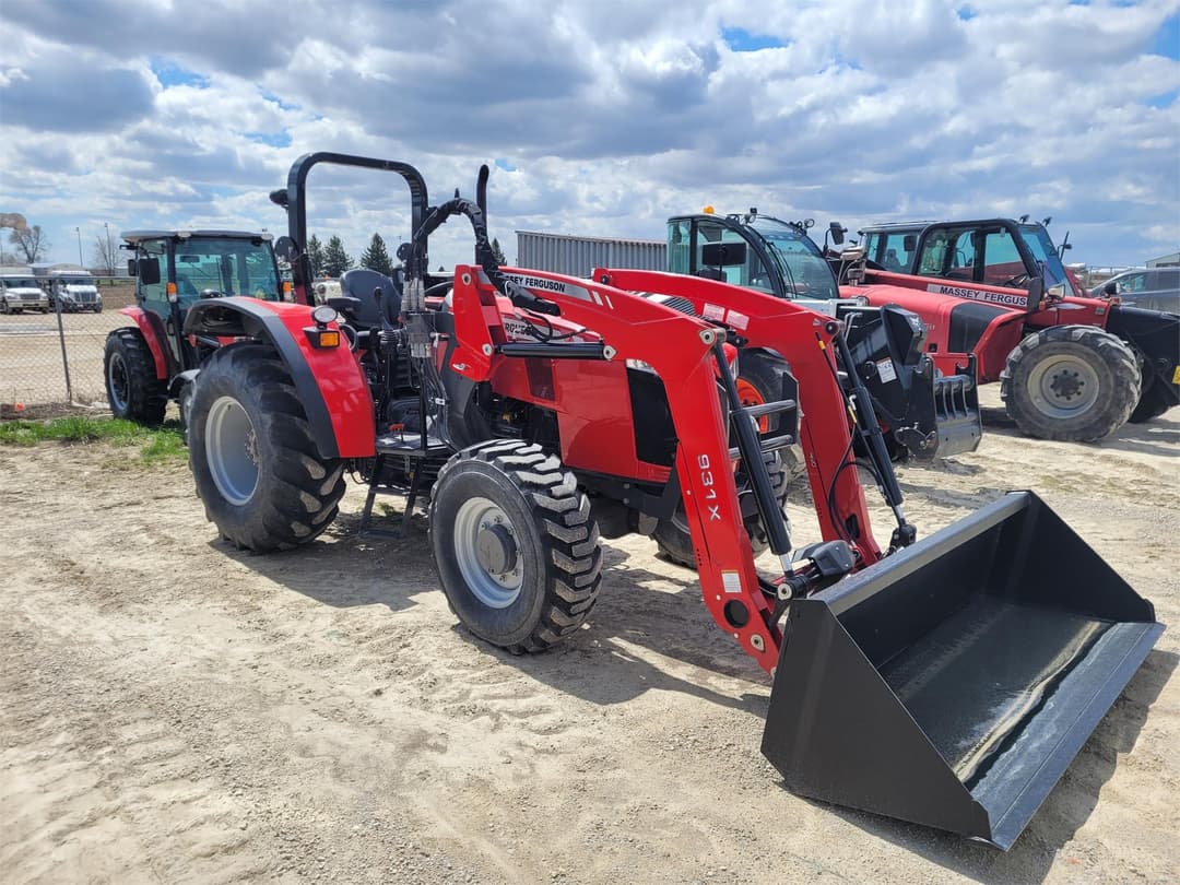 Image of Massey Ferguson 4707 Primary image