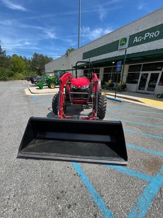 Image of Massey Ferguson 4707 equipment image 2