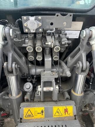 Image of Massey Ferguson 4710 equipment image 4