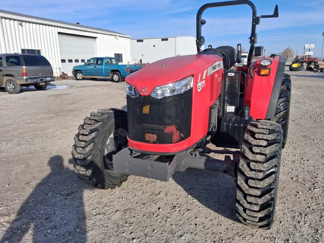Image of Massey Ferguson 4710 equipment image 4