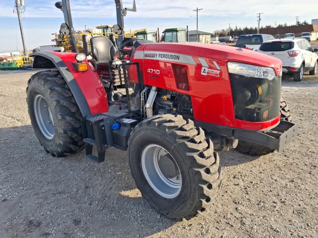 Image of Massey Ferguson 4710 equipment image 3