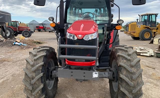 Image of Massey Ferguson 6712 equipment image 1