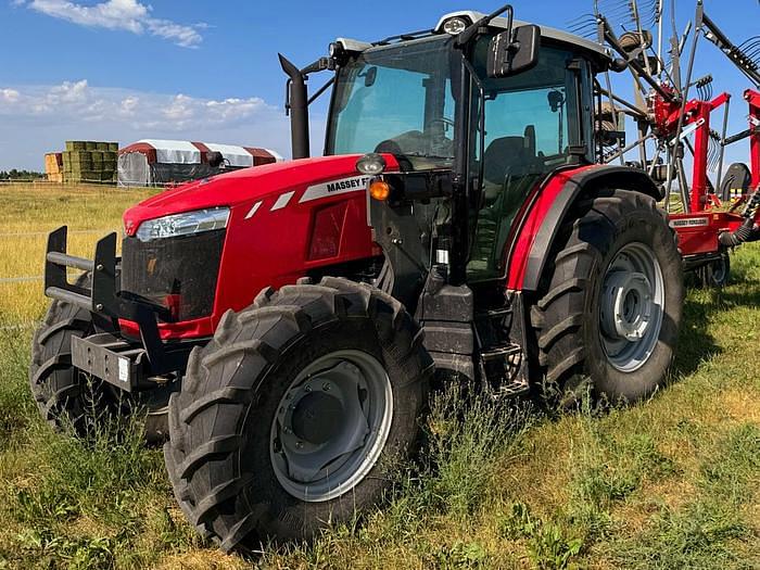 Image of Massey Ferguson 6712 Primary image