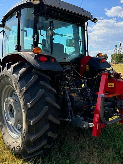 Image of Massey Ferguson 6712 equipment image 2