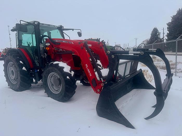 Image of Massey Ferguson 6712 Primary image