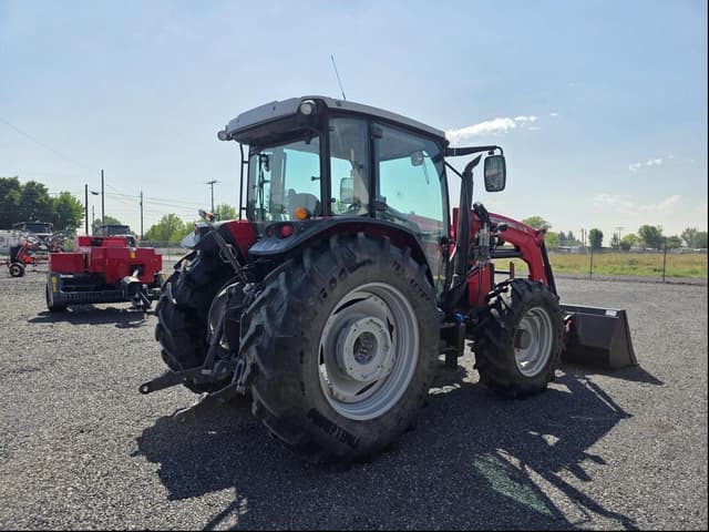 Image of Massey Ferguson 6713 equipment image 2
