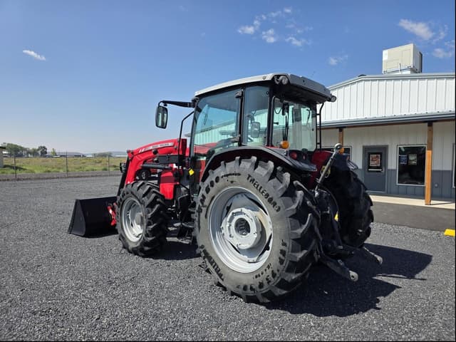 Image of Massey Ferguson 6713 equipment image 1