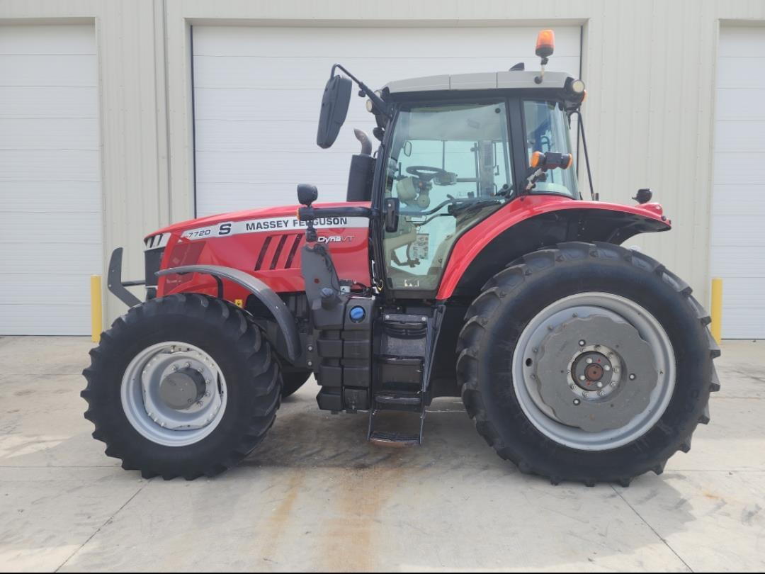 Image of Massey Ferguson 7720S Primary image