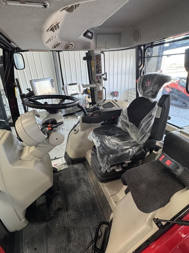 Image of Massey Ferguson 7722 equipment image 4