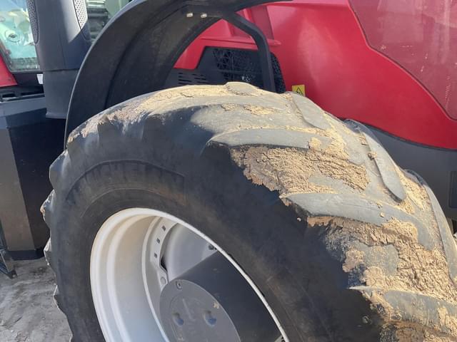 Image of Massey Ferguson 8730S equipment image 3