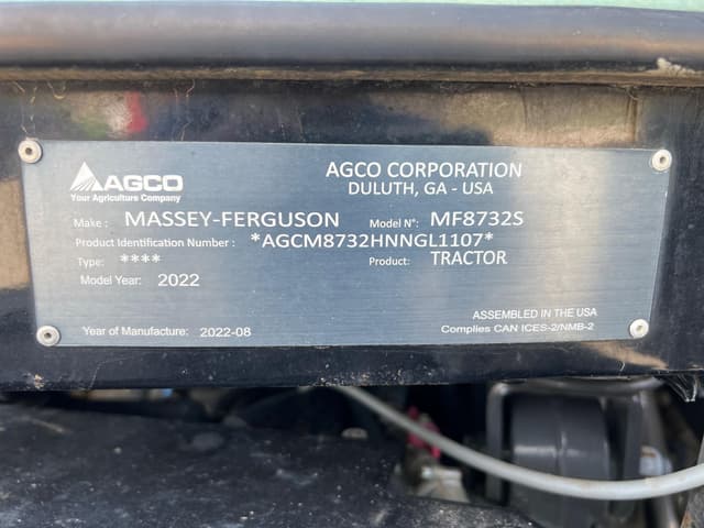 Image of Massey Ferguson 8732S equipment image 2