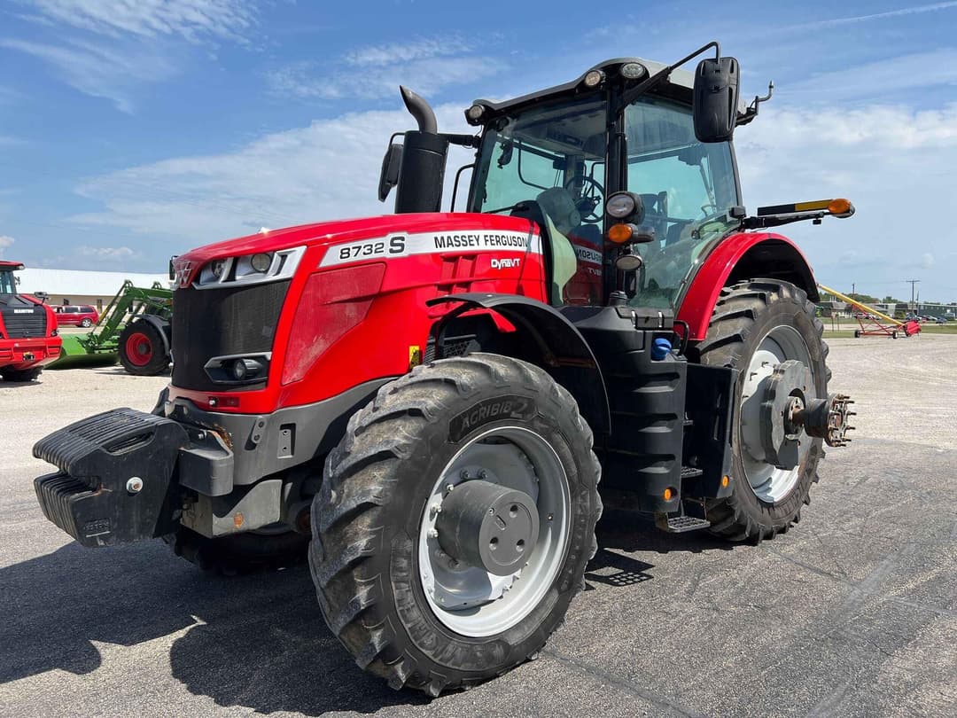 Image of Massey Ferguson 8732S Primary image