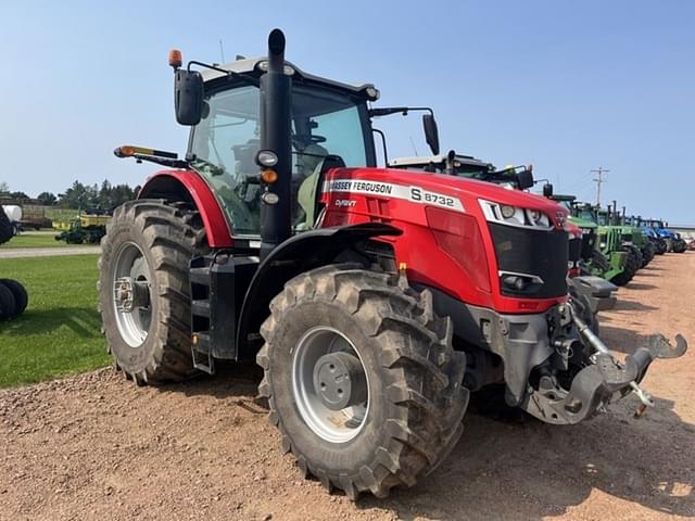 Image of Massey Ferguson 8732S equipment image 2