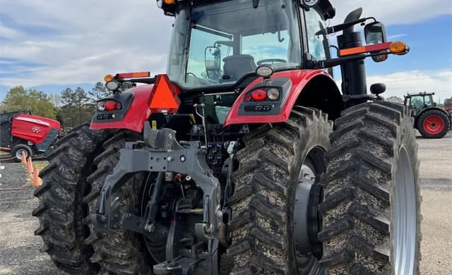 Image of Massey Ferguson 8735S equipment image 4